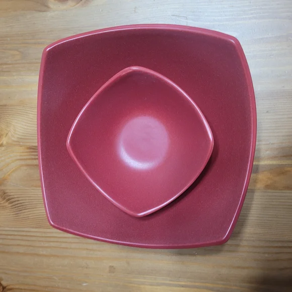 Noritake Colorwave Raspberry 4" Square Bowl - Picture 5 of 5